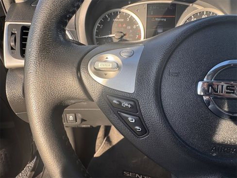 Used 2019 Nissan Sentra SV image 14