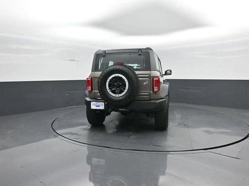 New 2026 Ford Bronco 4-Door w/ Sasquatch Package AWD/4WD image 7