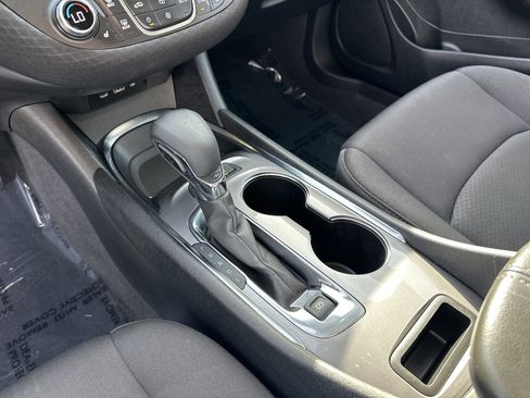 Used 2024 Chevrolet Malibu LT image 26