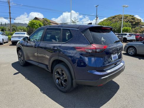 New 2026 Nissan Rogue SV FWD image 4