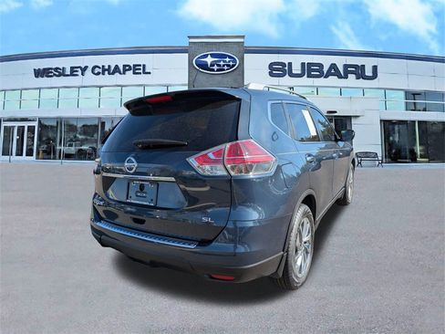 Used 2015 Nissan Rogue SL w/ SL Premium Package image 5