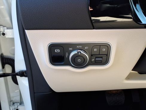 New 2026 Mercedes-Benz GLA 250 4MATIC image 17