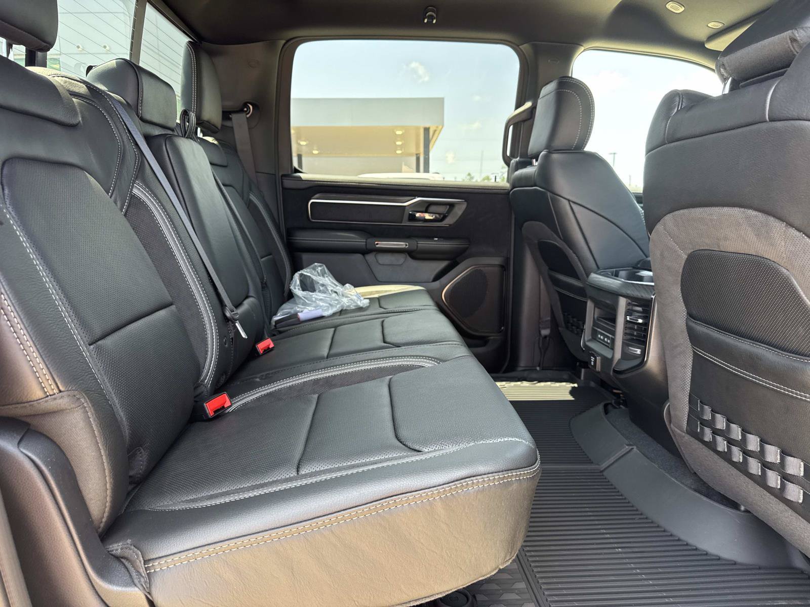 New 2026 RAM 1500 RHO AWD/4WD image 9