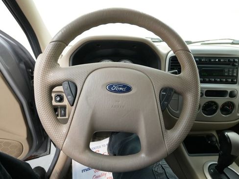 Used 2007 Ford Escape XLT image 31