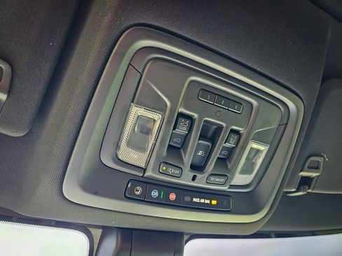 Used 2020 GMC Sierra 2500 AT4 w/ AT4 Premium Package image 34