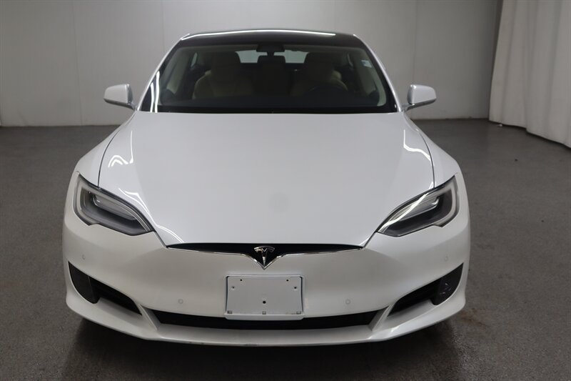Used 2017 Tesla Model S 75D AWD/4WD image 2