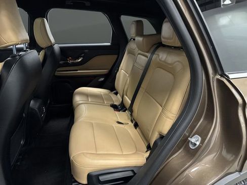 Used 2022 Lincoln Corsair Reserve w/ Elements Package image 32