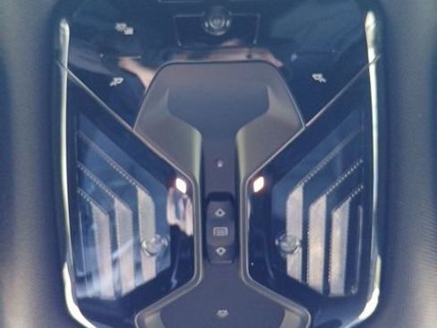 Used 2025 BMW X3 M50 w/ Premium Package image 27