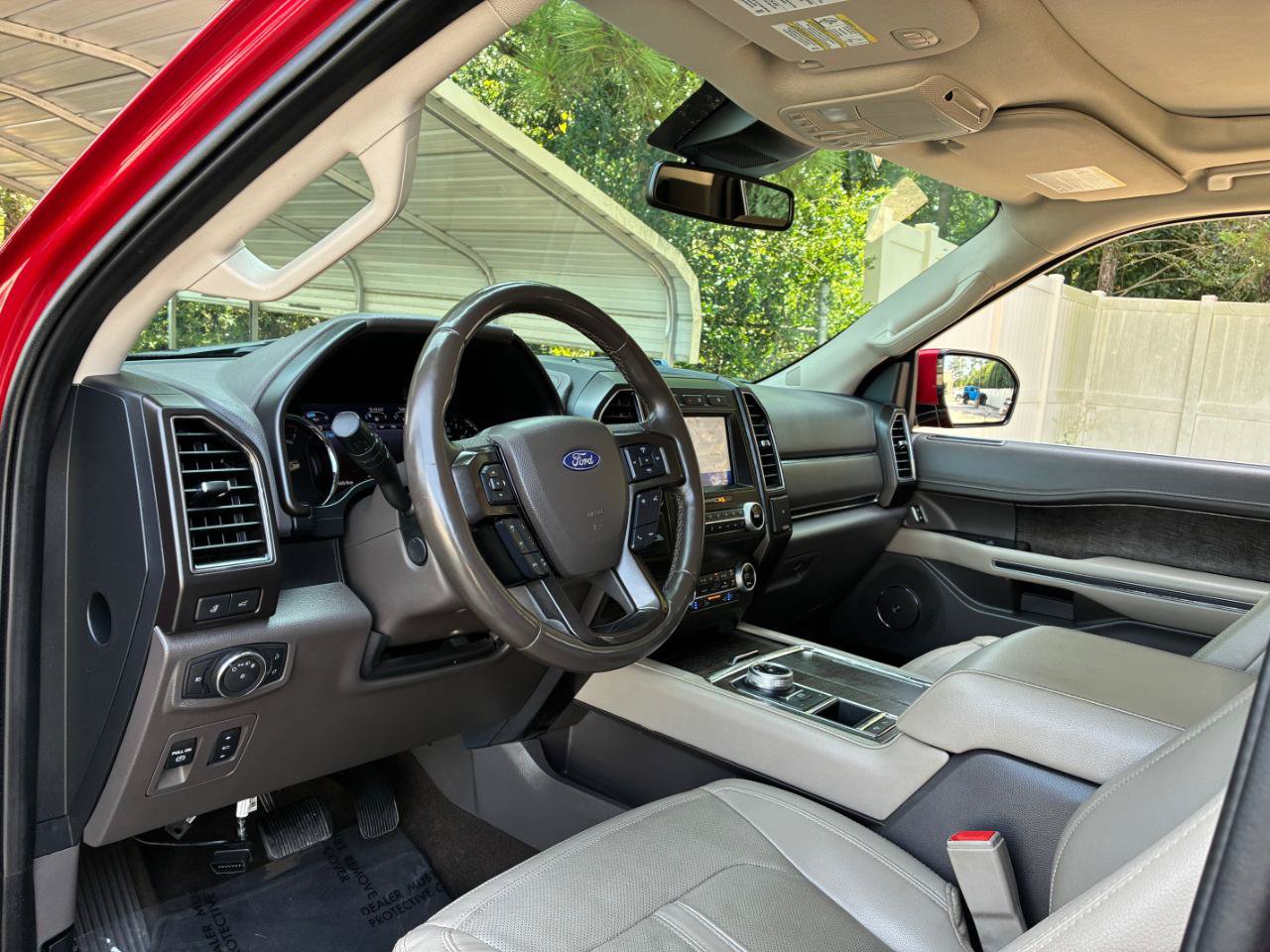 Used 2021 Ford Expedition Max Limited RWD image 16