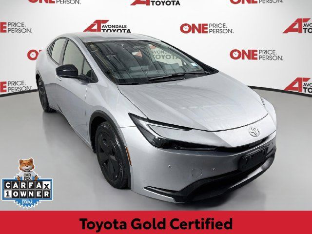 Certified 2025 Toyota Prius LE FWD image 1