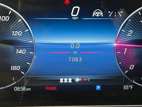 Certified 2025 Mercedes-Benz GLE 450 4MATIC image 17