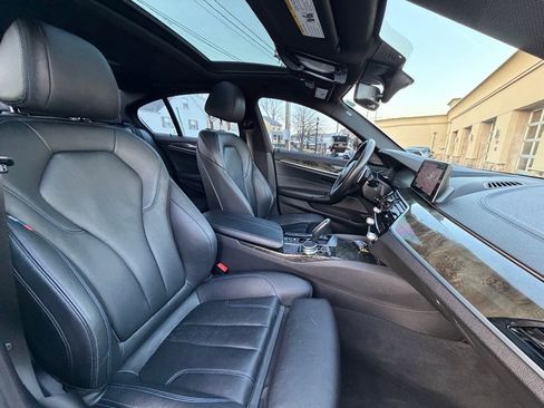 Used 2020 BMW 540i xDrive w/ M Sport Package AWD/4WD image 18