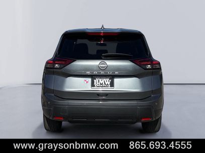 Used 2025 Nissan Rogue SV