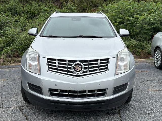 Used 2016 Cadillac SRX Luxury w/ Driver Awareness Package FWD image 2