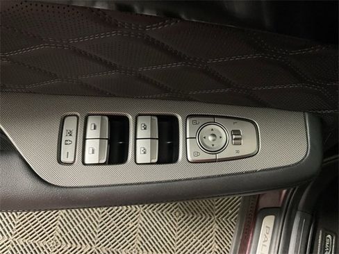 Used 2022 Hyundai Palisade Calligraphy image 19