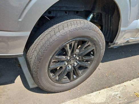 Used 2021 Ford F150 Platinum w/ Equipment Group 701A High image 8