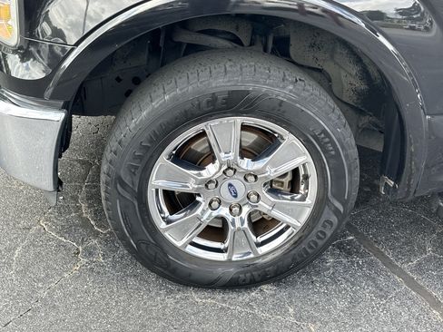 Used 2015 Ford F150 Lariat RWD image 13