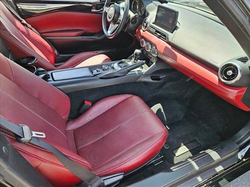 Used 2020 MAZDA MX-5 Miata Grand Touring RWD image 16