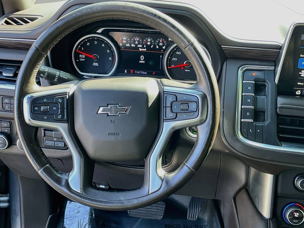 Used 2021 Chevrolet Tahoe Z71 w/ Z71 Off-Road Package AWD/4WD image 22