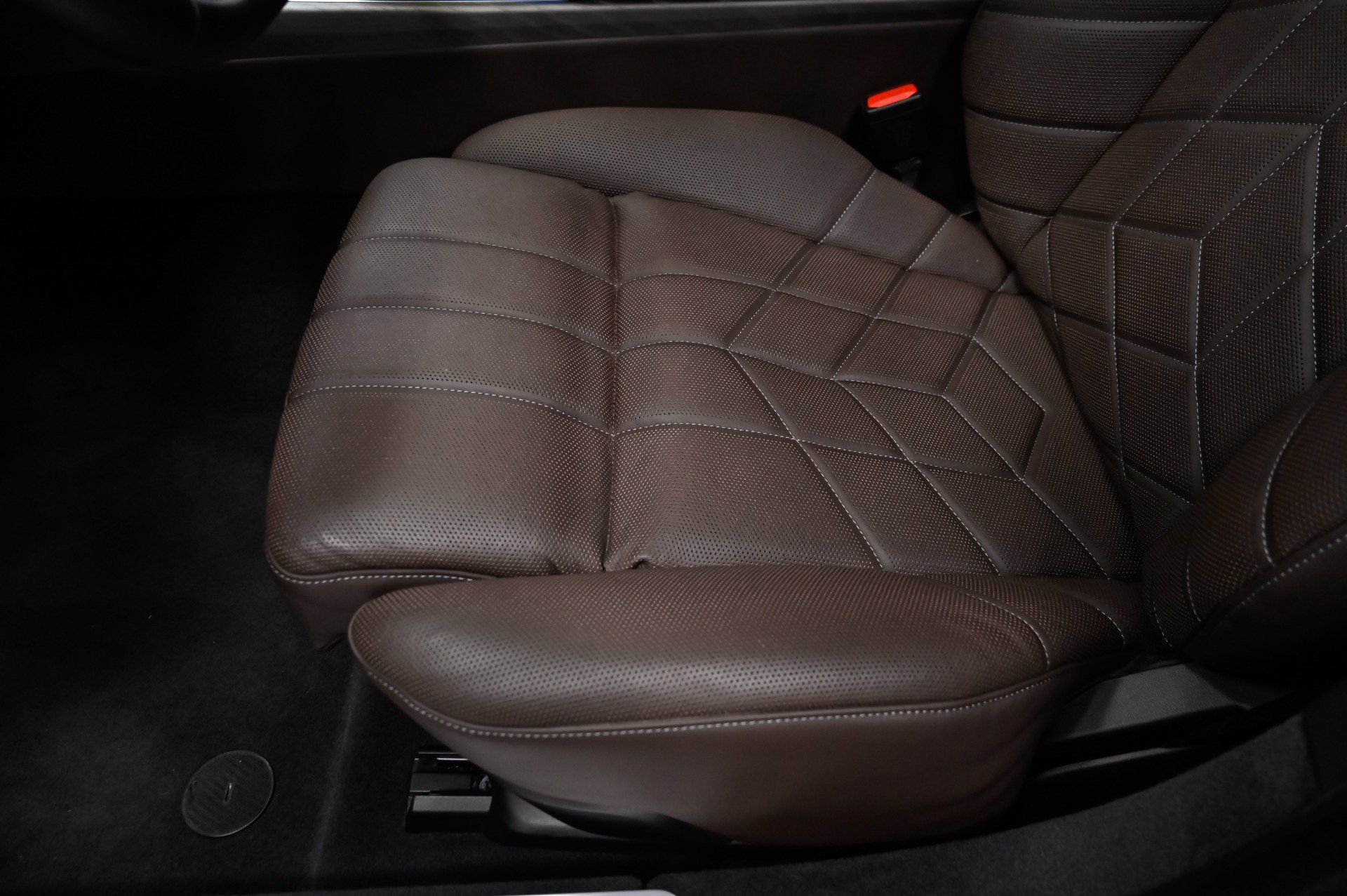 Used 2023 BMW i7 xDrive60 AWD/4WD image 9