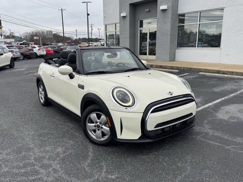 Used 2022 MINI Cooper Convertible image 8
