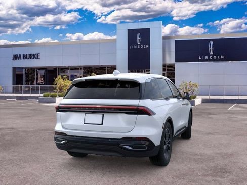 New 2026 Lincoln Nautilus Premier AWD/4WD image 8