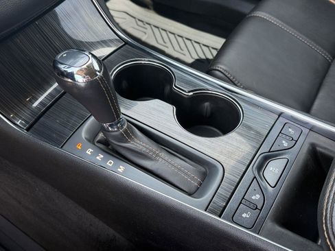 Used 2019 Chevrolet Impala Premier FWD image 24