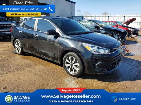 Used 2022 Kia Rio S w/ Technology Package image 5