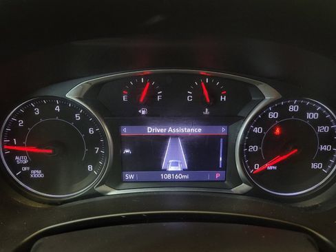 Used 2021 GMC Terrain SLT FWD image 23