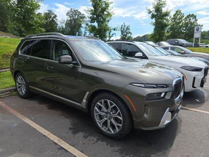 New 2026 BMW X7 xDrive40i w/ Premium Package