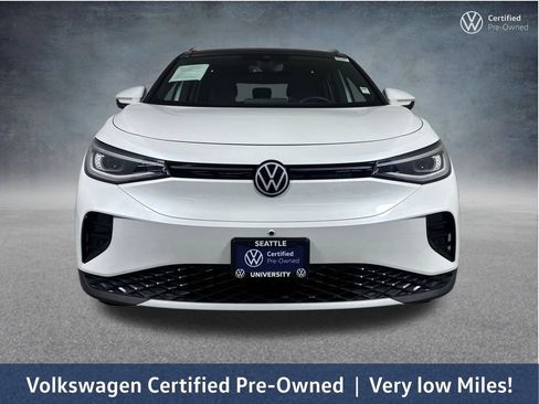 Used 2023 Volkswagen ID.4 Pro S Plus RWD image 3