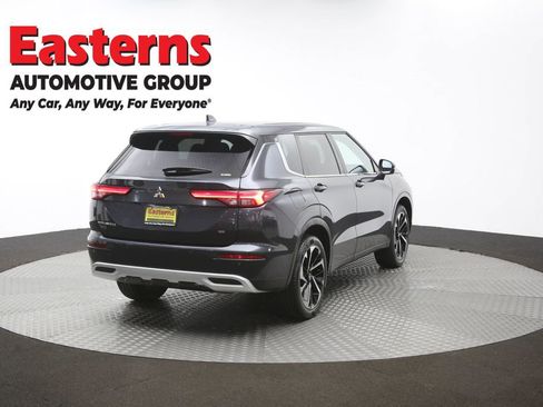 Used 2024 Mitsubishi Outlander SE AWD/4WD image 39