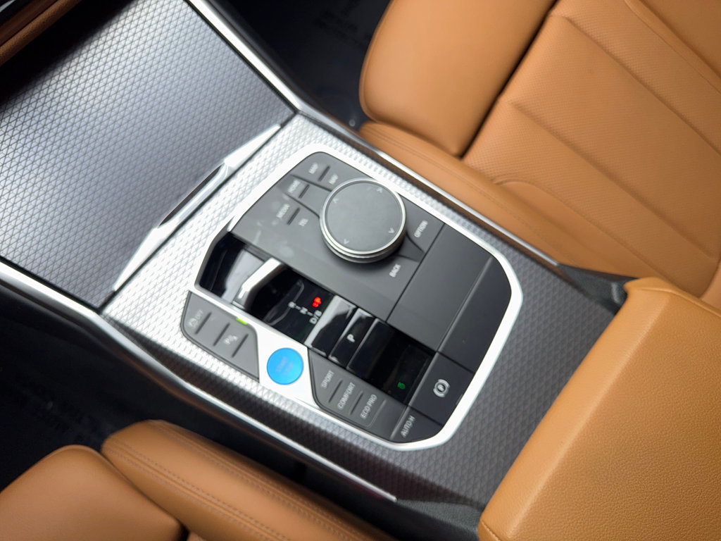 Used 2025 BMW i4 eDrive40 w/ Premium Package RWD image 70