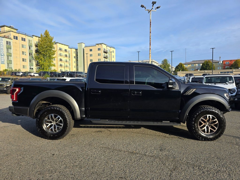 Used 2018 Ford F150 Raptor w/ Equipment Group 802A Luxury AWD/4WD image 9
