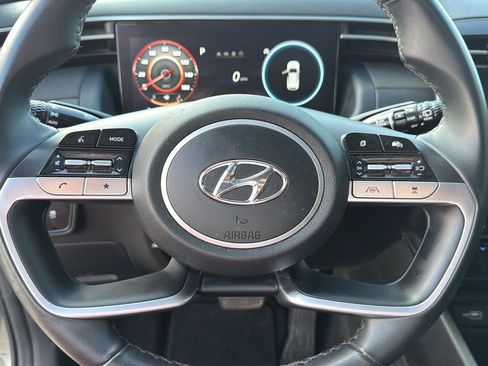 Used 2022 Hyundai Tucson SEL w/ Convenience Package FWD image 3