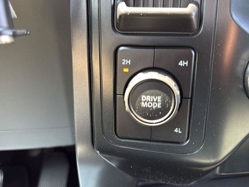 Used 2025 Ford F150 XLT w/ Equipment Group 301A Standard AWD/4WD image 49