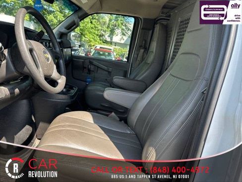Used 2020 Chevrolet Express 2500 image 8