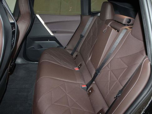 Certified 2025 BMW iX xDrive50 image 18