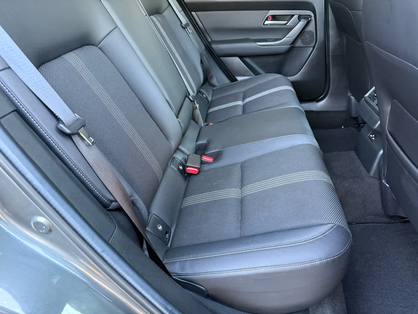 Used 2024 MAZDA CX-50 AWD 2.5 S w/ Cargo Package image 7