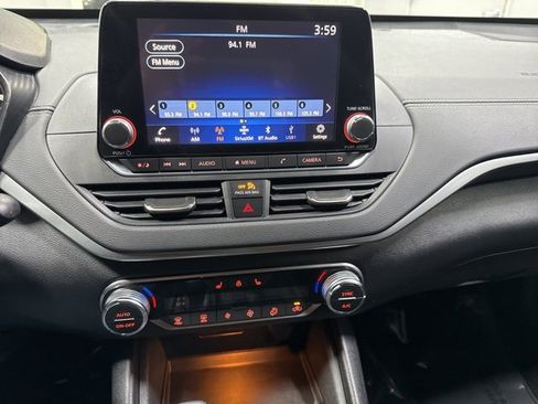 Used 2019 Nissan Altima 2.5 SV image 17