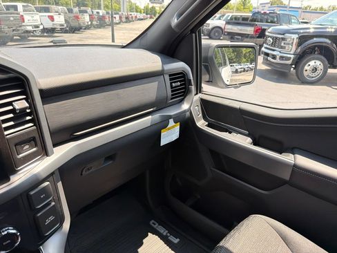 New 2026 Ford F150 XLT w/ Equipment Group 302A MID AWD/4WD image 20