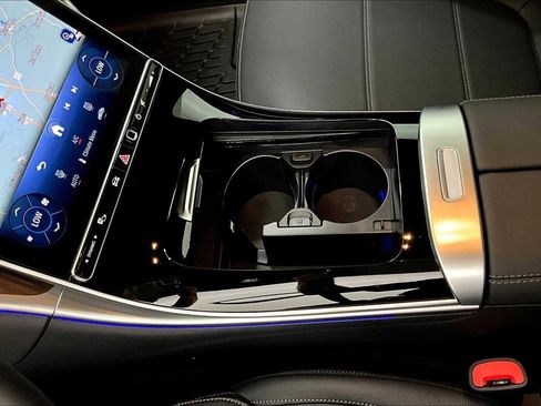 New 2025 Mercedes-Benz C 300 C 300 image 19