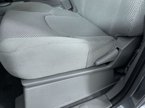 Certified 2020 Nissan Frontier SV AWD/4WD image 12