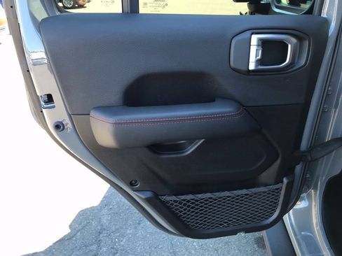 Used 2023 Jeep Wrangler Unlimited Rubicon 4xe AWD/4WD image 13
