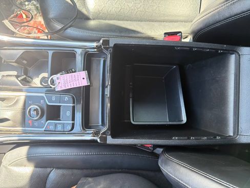 Used 2022 Kia Sorento SX AWD/4WD image 44