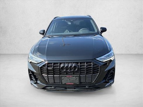 Used 2025 Audi Q3 2.0T Premium Plus AWD/4WD image 2