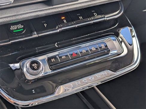 Used 2023 Lincoln Corsair FWD w/ Towing Package image 23