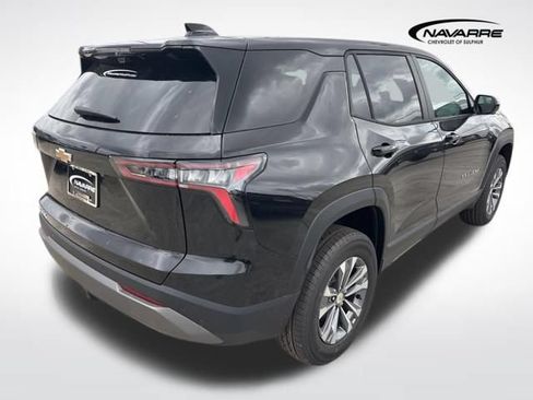 New 2026 Chevrolet Equinox LT w/ Convenience Package II FWD image 8
