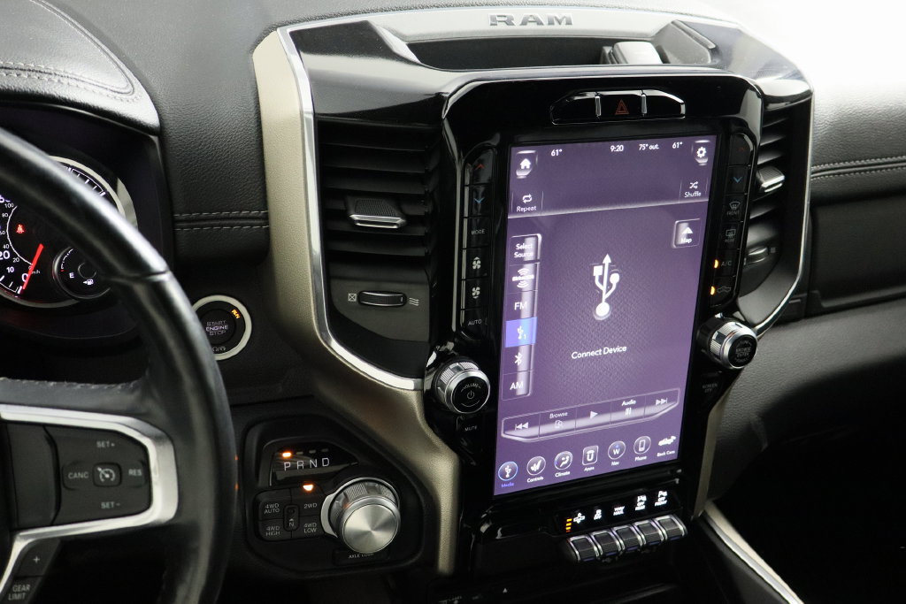 Used 2019 RAM 1500 Laramie AWD/4WD image 24