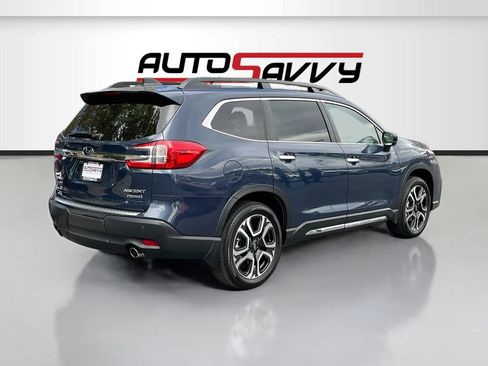 Used 2025 Subaru Ascent Touring AWD/4WD image 7